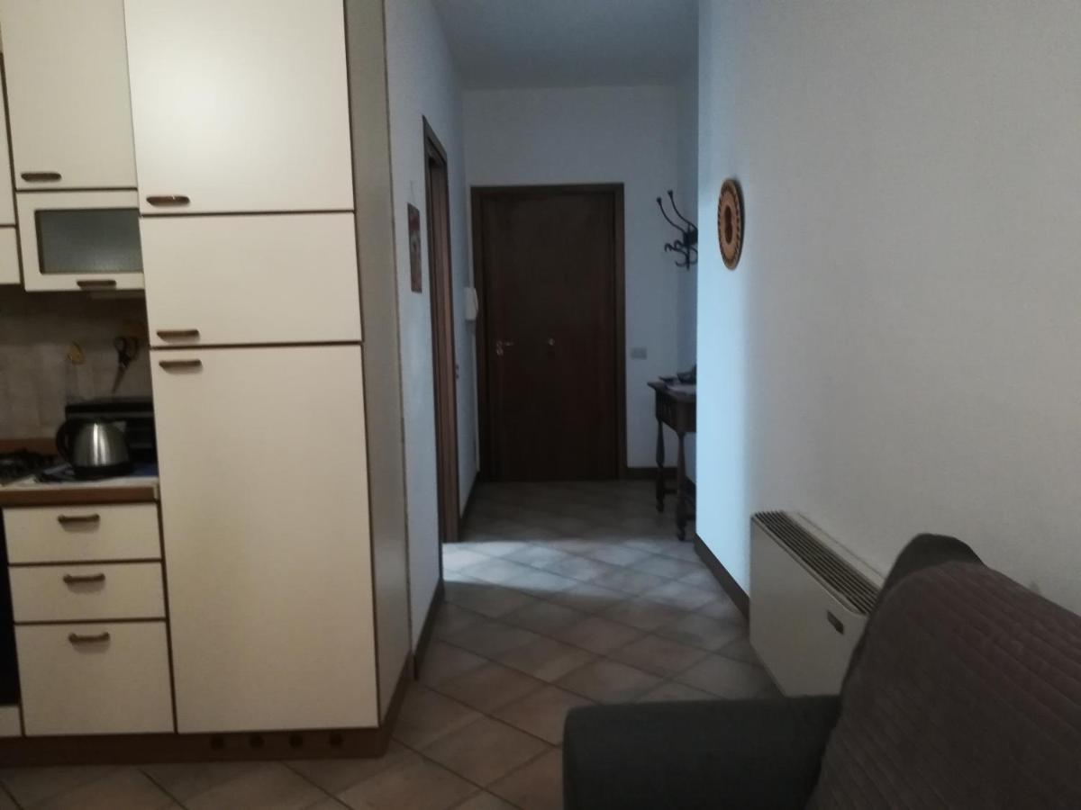 Bilocale Vicino Al Teatro Ponchielli Apartamento Cremona Exterior foto